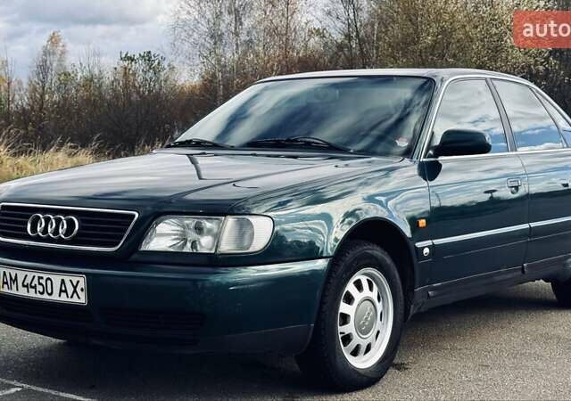 Зеленый Ауди А6, объемом двигателя 2.6 л и пробегом 407 тыс. км за 4000 $, фото 2 на Automoto.ua