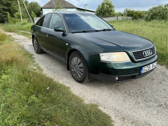 Зеленый Ауди А6, объемом двигателя 2.5 л и пробегом 400 тыс. км за 2200 $, фото 1 на Automoto.ua