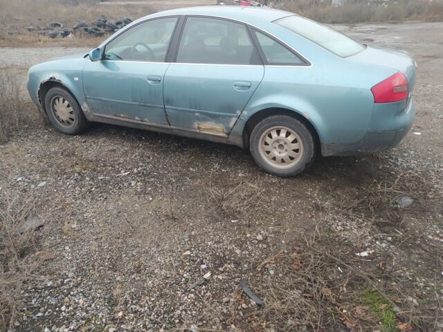 Зеленый Ауди А6, объемом двигателя 2.4 л и пробегом 290 тыс. км за 2900 $, фото 2 на Automoto.ua