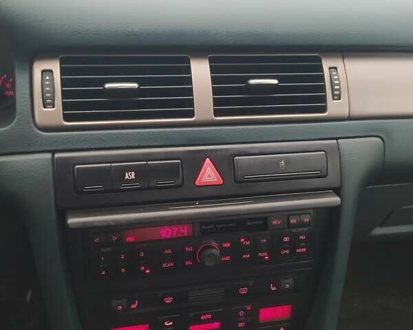 Зелений Ауді А6, об'ємом двигуна 2.39 л та пробігом 292 тис. км за 2900 $, фото 1 на Automoto.ua