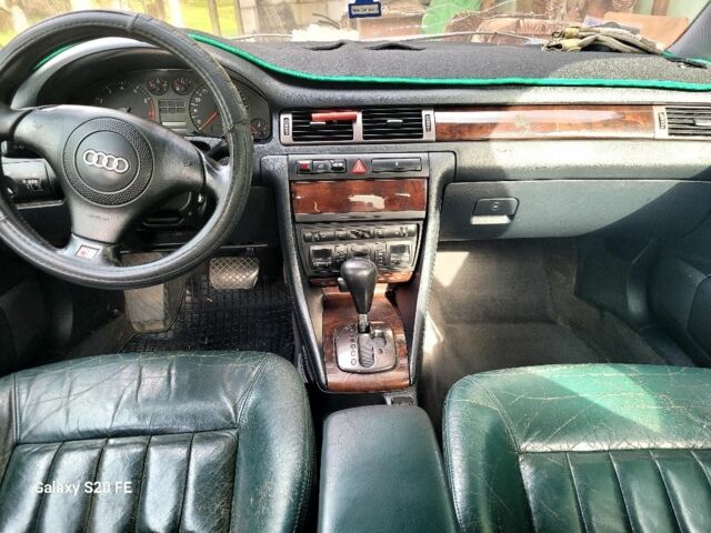 Зеленый Ауди А6, объемом двигателя 2.8 л и пробегом 450 тыс. км за 3200 $, фото 3 на Automoto.ua