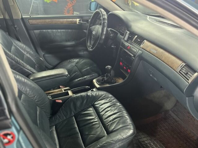 Зеленый Ауди А6, объемом двигателя 2.8 л и пробегом 326 тыс. км за 2900 $, фото 5 на Automoto.ua