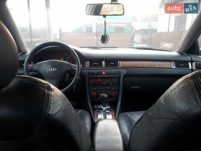 Зелений Ауді А6, об'ємом двигуна 2.4 л та пробігом 314 тис. км за 3600 $, фото 1 на Automoto.ua