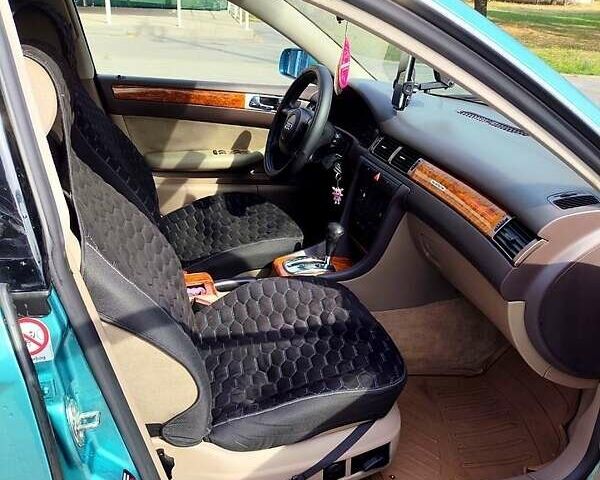 Зелений Ауді А6, об'ємом двигуна 2.4 л та пробігом 250 тис. км за 4500 $, фото 3 на Automoto.ua