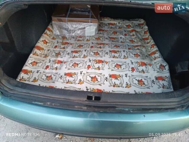 Зеленый Ауди А6, объемом двигателя 1.9 л и пробегом 348 тыс. км за 3700 $, фото 16 на Automoto.ua