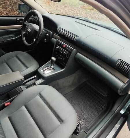 Зелений Ауді А6, об'ємом двигуна 1.8 л та пробігом 192 тис. км за 4500 $, фото 23 на Automoto.ua