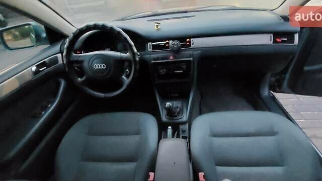 Зеленый Ауди А6, объемом двигателя 2.4 л и пробегом 420 тыс. км за 4000 $, фото 12 на Automoto.ua