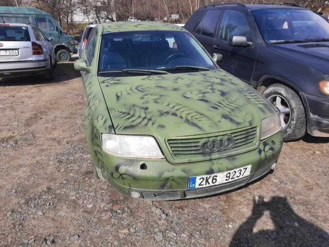 Зеленый Ауди А6, объемом двигателя 2.5 л и пробегом 356 тыс. км за 1555 $, фото 4 на Automoto.ua