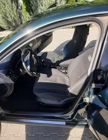 Ауді А6 1999 у Чернівцях на Automoto.ua Зелений Ауді А6, об'ємом двигуна 1.8 л та пробігом 320 тис. км за 3100 $, фото 3 на Automoto.ua