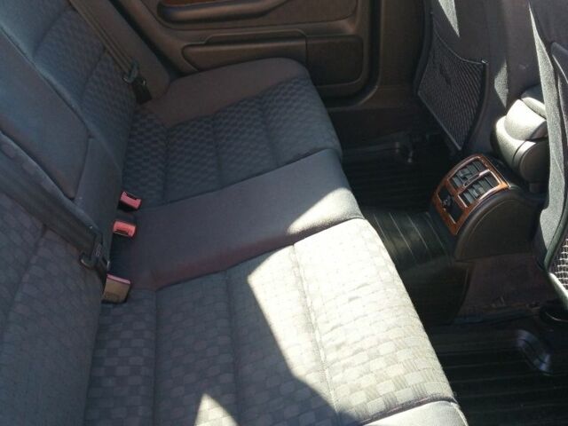 Зеленый Ауди А6, объемом двигателя 2.5 л и пробегом 280 тыс. км за 3800 $, фото 6 на Automoto.ua