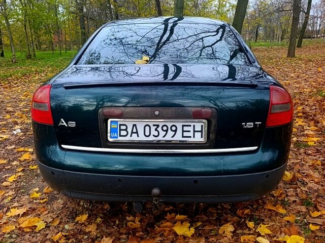 Зеленый Ауди А6, объемом двигателя 1.8 л и пробегом 334 тыс. км за 3000 $, фото 3 на Automoto.ua