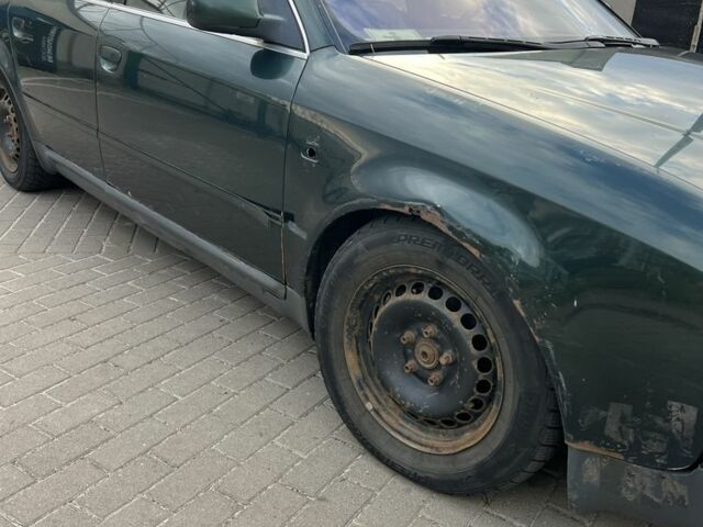 Ауді А6 1999 у Львові на Automoto.ua Зелений Ауді А6, об'ємом двигуна 2.8 л та пробігом 291 тис. км за 1799 $, фото 1 на Automoto.ua