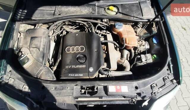 Ауді А6 1999 у Чернівцях на Automoto.ua Зелений Ауді А6, об'ємом двигуна 1.8 л та пробігом 320 тис. км за 3100 $, фото 5 на Automoto.ua