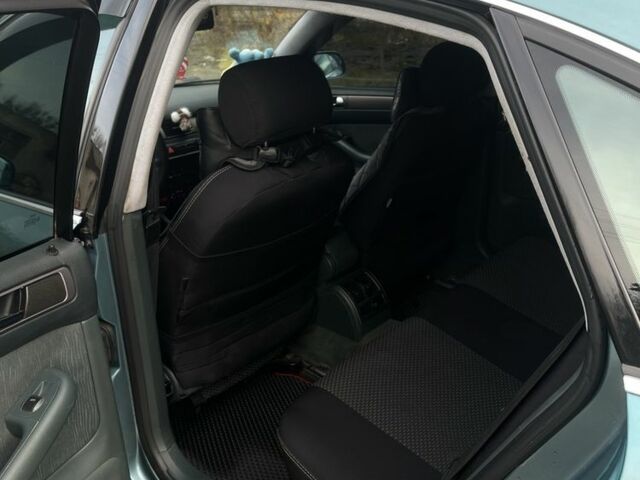 Ауді А6 1999 у Радомышле на Automoto.ua Зелений Ауді А6, об'ємом двигуна 1.8 л та пробігом 335 тис. км за 4000 $, фото 9 на Automoto.ua