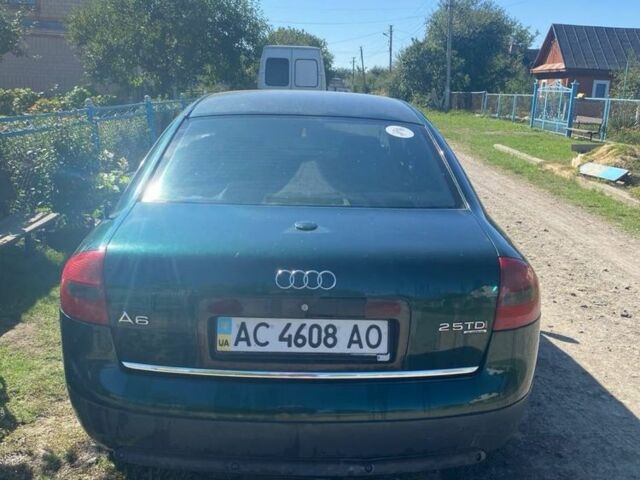 Зеленый Ауди А6, объемом двигателя 2.5 л и пробегом 398 тыс. км за 2500 $, фото 1 на Automoto.ua