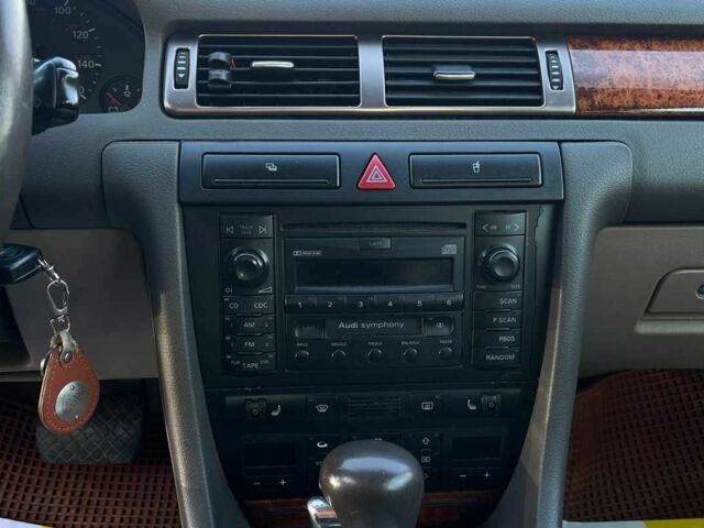 Зелений Ауді А6, об'ємом двигуна 2.8 л та пробігом 180 тис. км за 4700 $, фото 13 на Automoto.ua