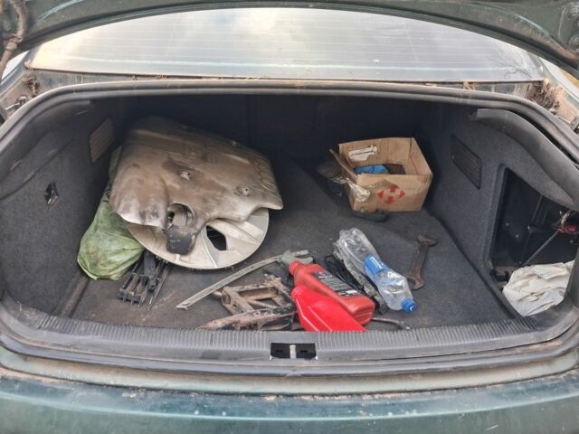 Ауді А6 2000 у Шевченковом на Automoto.ua Зелений Ауді А6, об'ємом двигуна 0 л та пробігом 330 тис. км за 1100 $, фото 8 на Automoto.ua