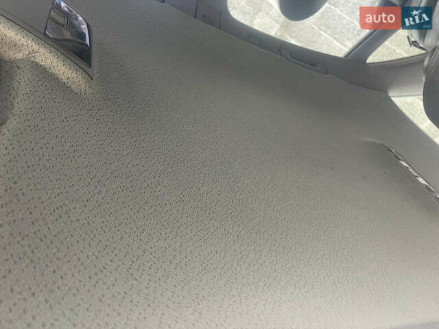 Зеленый Ауди А6, объемом двигателя 2.5 л и пробегом 369 тыс. км за 2850 $, фото 5 на Automoto.ua