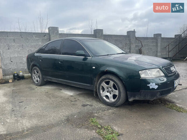 Зеленый Ауди А6, объемом двигателя 2.5 л и пробегом 369 тыс. км за 2850 $, фото 1 на Automoto.ua