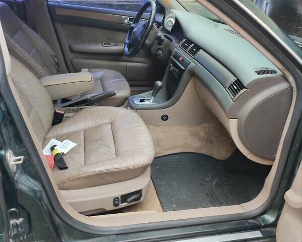 Зелений Ауді А6, об'ємом двигуна 2.4 л та пробігом 413 тис. км за 3800 $, фото 2 на Automoto.ua