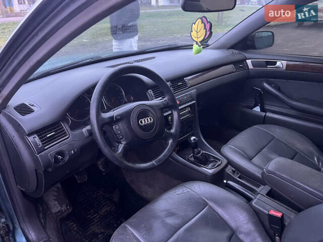 Зеленый Ауди А6, объемом двигателя 1.78 л и пробегом 436 тыс. км за 3600 $, фото 7 на Automoto.ua