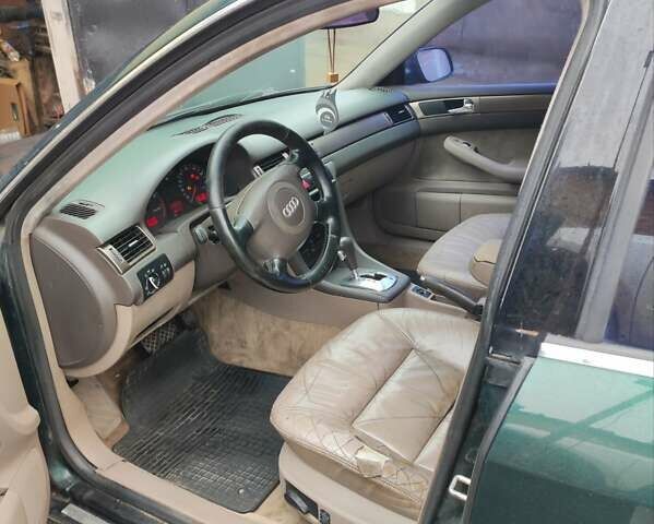 Зелений Ауді А6, об'ємом двигуна 2.4 л та пробігом 413 тис. км за 3800 $, фото 5 на Automoto.ua