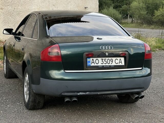 Зеленый Ауди А6, объемом двигателя 2.5 л и пробегом 300 тыс. км за 2400 $, фото 7 на Automoto.ua