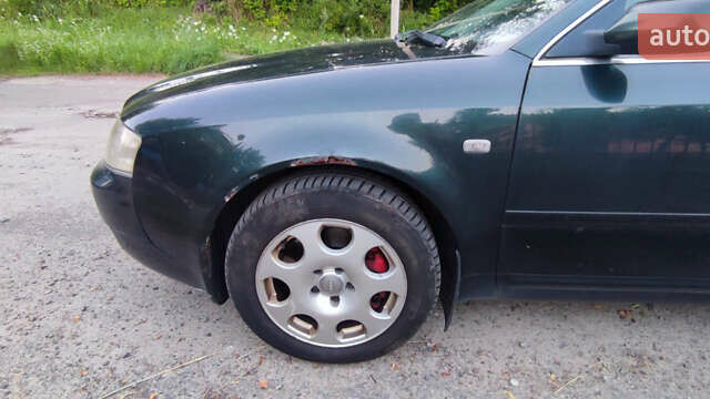 Зеленый Ауди А6, объемом двигателя 2.5 л и пробегом 376 тыс. км за 4400 $, фото 6 на Automoto.ua