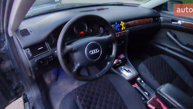 Зеленый Ауди А6, объемом двигателя 2.5 л и пробегом 376 тыс. км за 4400 $, фото 10 на Automoto.ua