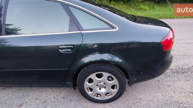 Зеленый Ауди А6, объемом двигателя 2.5 л и пробегом 376 тыс. км за 4400 $, фото 1 на Automoto.ua