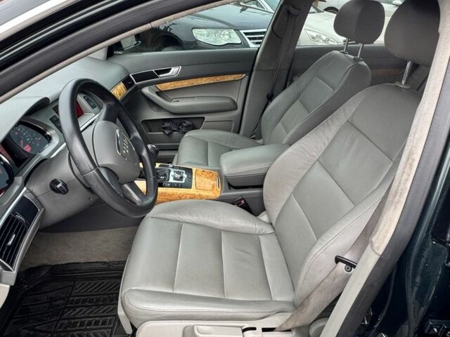 Зеленый Ауди А6, объемом двигателя 2.4 л и пробегом 240 тыс. км за 8500 $, фото 5 на Automoto.ua