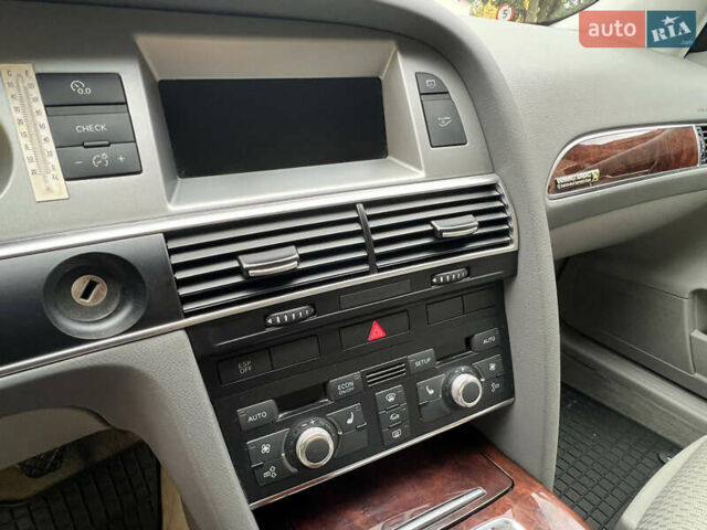 Зелений Ауді А6, об'ємом двигуна 0 л та пробігом 114 тис. км за 8900 $, фото 6 на Automoto.ua