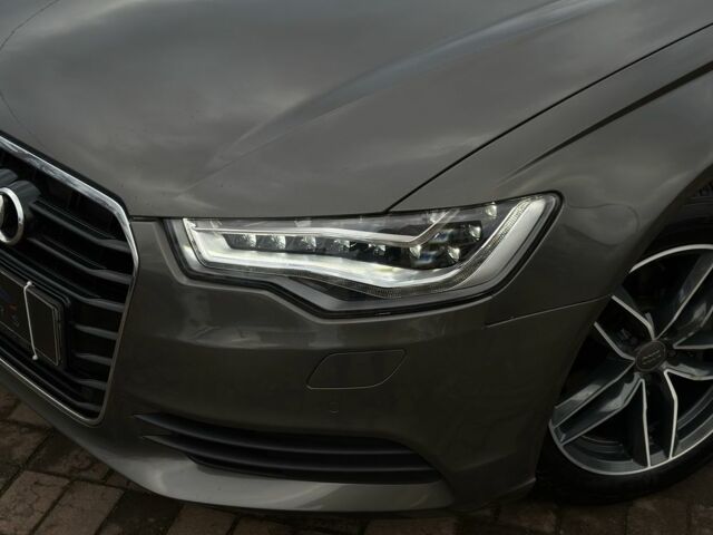 Зеленый Ауди А6, объемом двигателя 2 л и пробегом 212 тыс. км за 15900 $, фото 5 на Automoto.ua