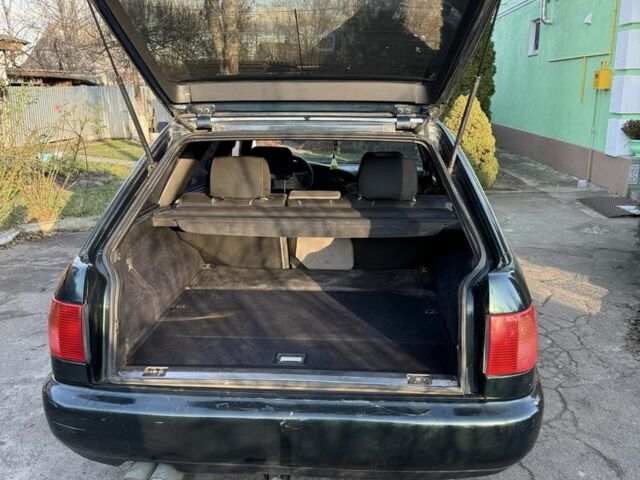 Зеленый Ауди А6, объемом двигателя 2.8 л и пробегом 582 тыс. км за 2500 $, фото 3 на Automoto.ua