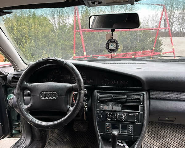 Зелений Ауді А6, об'ємом двигуна 0 л та пробігом 540 тис. км за 2800 $, фото 4 на Automoto.ua