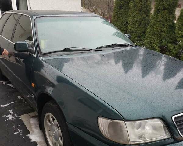 Зеленый Ауди А6, объемом двигателя 2.6 л и пробегом 410 тыс. км за 4000 $, фото 1 на Automoto.ua