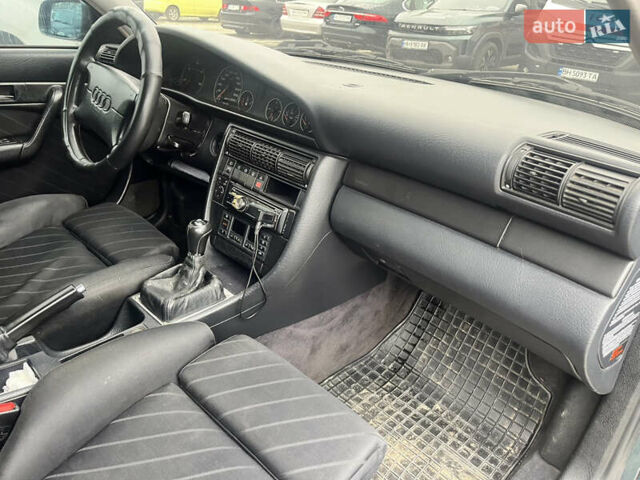 Зеленый Ауди А6, объемом двигателя 2.46 л и пробегом 520 тыс. км за 4200 $, фото 5 на Automoto.ua