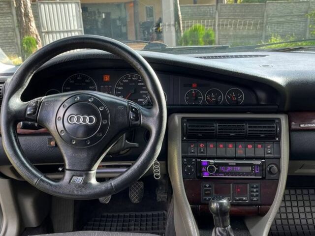 Зеленый Ауди А6, объемом двигателя 2.8 л и пробегом 380 тыс. км за 3000 $, фото 12 на Automoto.ua