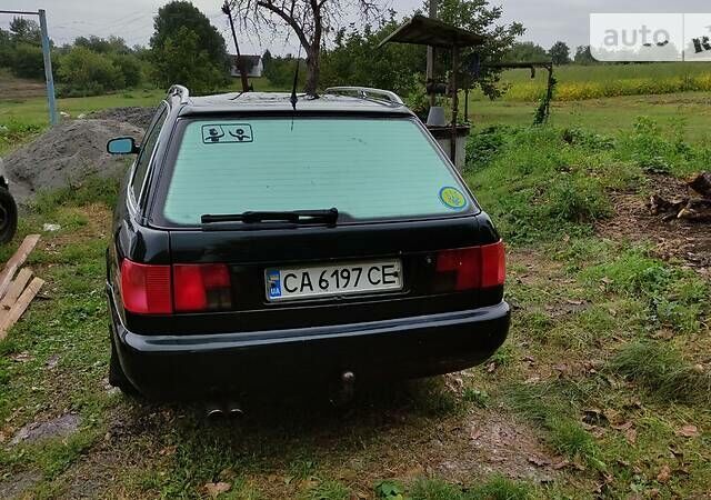 Зеленый Ауди А6, объемом двигателя 2.6 л и пробегом 318 тыс. км за 3100 $, фото 2 на Automoto.ua