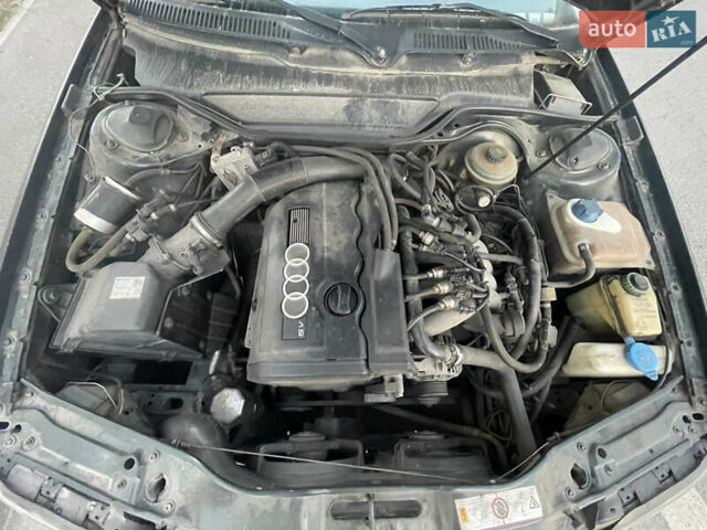 Зеленый Ауди А6, объемом двигателя 1.78 л и пробегом 500 тыс. км за 2000 $, фото 7 на Automoto.ua