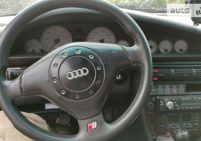 Зеленый Ауди А6, объемом двигателя 2.6 л и пробегом 318 тыс. км за 3100 $, фото 12 на Automoto.ua