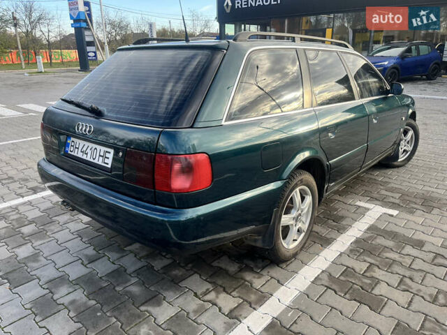 Зеленый Ауди А6, объемом двигателя 2.46 л и пробегом 520 тыс. км за 4200 $, фото 1 на Automoto.ua