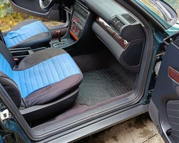 Ауди А6 1997 в Казатине на Automoto.ua Зеленый Ауди А6, объемом двигателя 2.5 л и пробегом 398 тыс. км за 4900 $, фото 17 на Automoto.ua