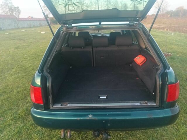 Зеленый Ауди А6, объемом двигателя 2.5 л и пробегом 480 тыс. км за 2024 $, фото 2 на Automoto.ua