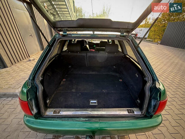 Ауди А6 1997 в Вышгороде на Automoto.ua Зеленый Ауди А6, объемом двигателя 2.6 л и пробегом 400 тыс. км за 2600 $, фото 12 на Automoto.ua