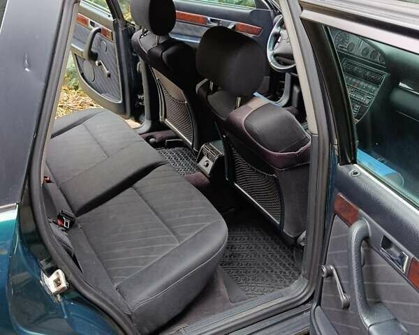 Ауди А6 1997 в Казатине на Automoto.ua Зеленый Ауди А6, объемом двигателя 2.5 л и пробегом 398 тыс. км за 4900 $, фото 18 на Automoto.ua