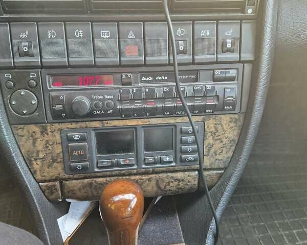 Зеленый Ауди А6, объемом двигателя 2.8 л и пробегом 450 тыс. км за 3800 $, фото 10 на Automoto.ua