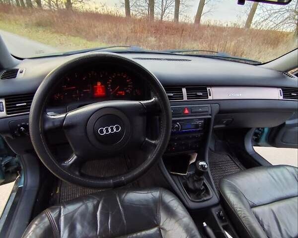 Зеленый Ауди А6, объемом двигателя 2.5 л и пробегом 446 тыс. км за 3900 $, фото 39 на Automoto.ua