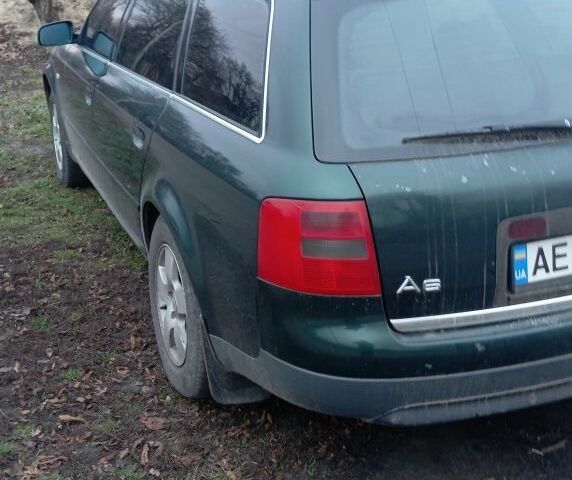 Зелений Ауді А6, об'ємом двигуна 0 л та пробігом 405 тис. км за 3900 $, фото 4 на Automoto.ua