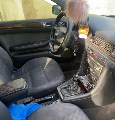 Ауді А6 1998 у Савране на Automoto.ua Зелений Ауді А6, об'ємом двигуна 2.5 л та пробігом 321 тис. км за 1500 $, фото 1 на Automoto.ua